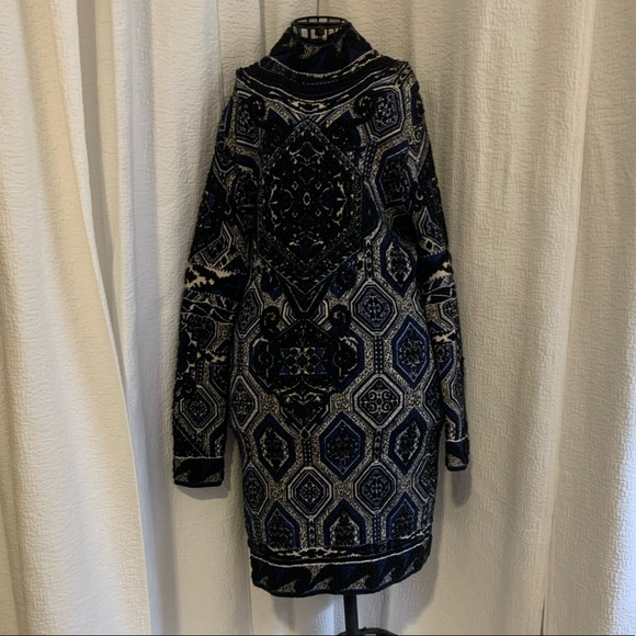 EMILIO PUCCINI SWEATER DRESS Sz Large made in Italy. Pre-owned “Excellent” - Picture 5 of 11